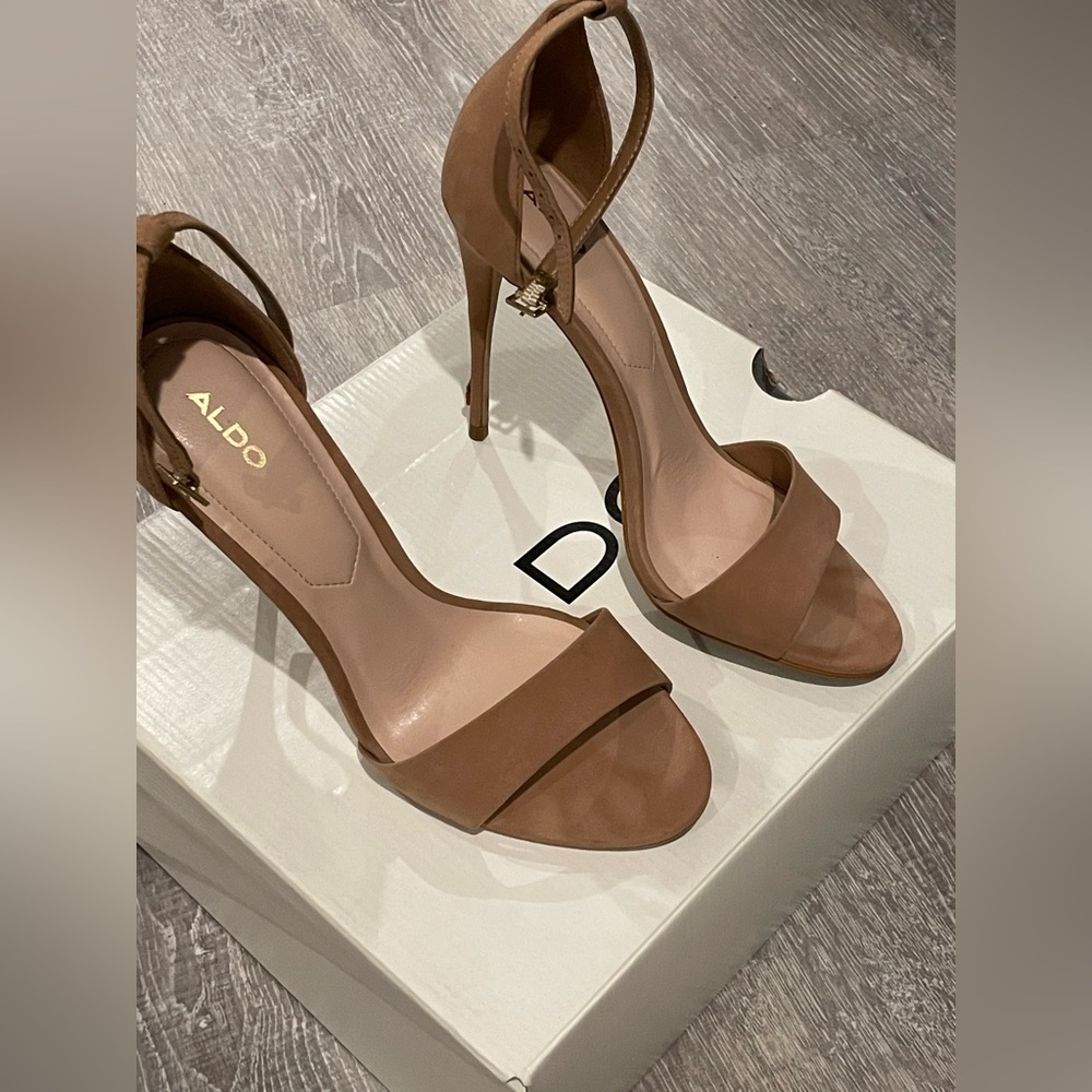 Aldo Nude Suede Heels